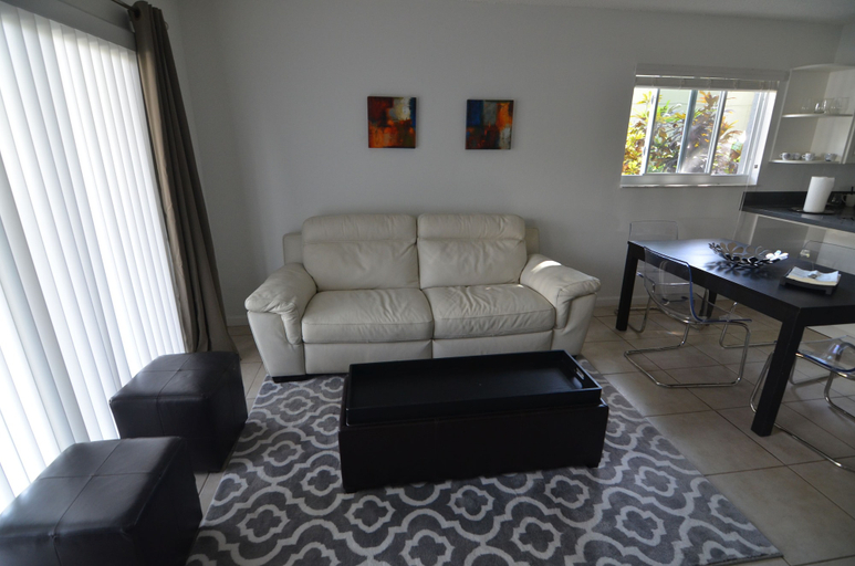 Others 5, Riviera Luxury Living Coconut Grove, Miami-Dade