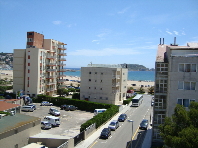 Exterior & Views 2, Payet Apartments 4-6 Personas, Girona