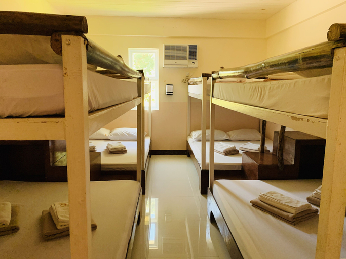 Bedroom 4, Hotel G Beach Resort and Restobar, Bolinao