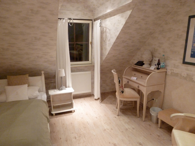 Bedroom 3, Landhotel Kern, Schwalm-Eder-Kreis