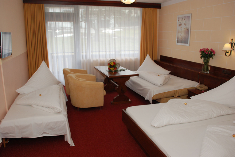 Bedroom 3, Berghof Graml, Salzburg Umgebung