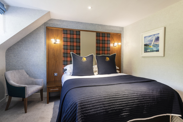 Bedroom 3, Duisdale House Hotel, Highland