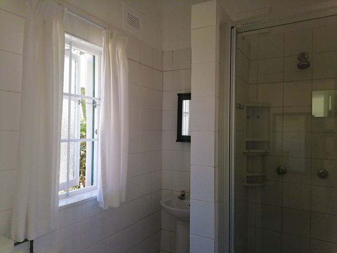 Bathroom 3, Greengates Cottage, Ugu