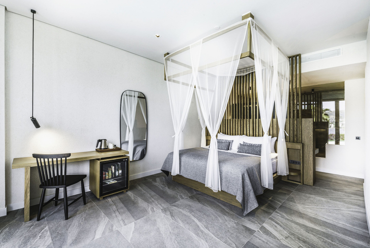 Bedroom 3, Cape Bodrum Luxury Hotel & Beach, Bodrum