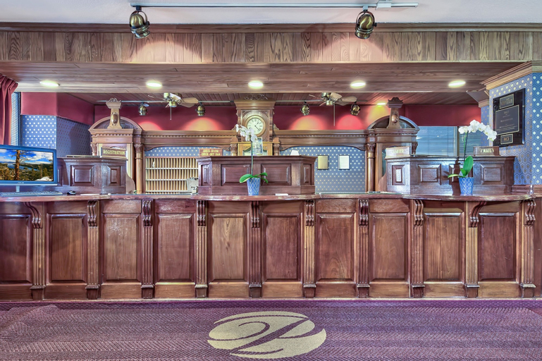 Public Area 2, Plaza Resort Club, Washoe