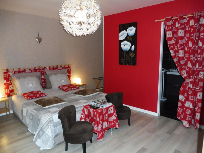 Bedroom 3, L'Eden De Floridylle, Vosges