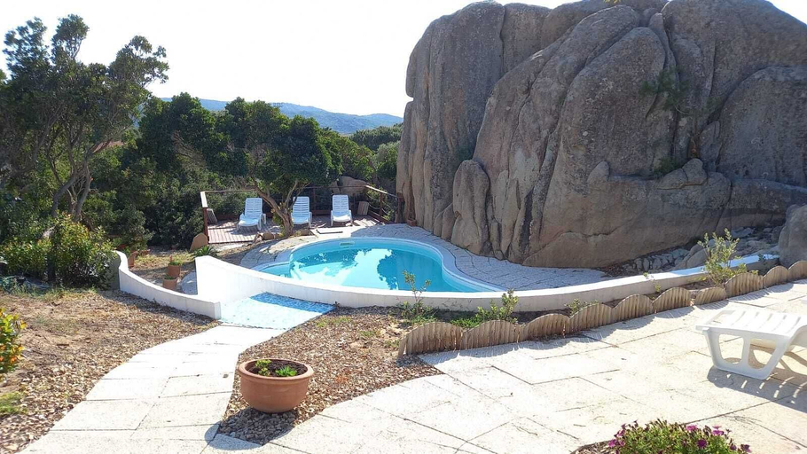 Sport & Beauty 5, B&B Rena Majore con piscina privata!, Olbia-Tempio