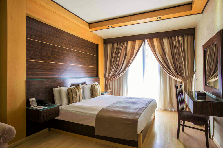 Imperial Suites Hotel, Beirut