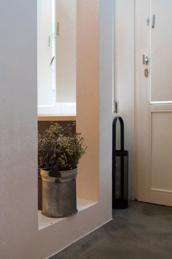 Others 5, Janelas Verdes Stylish Tailor Made Flat, Lisbon