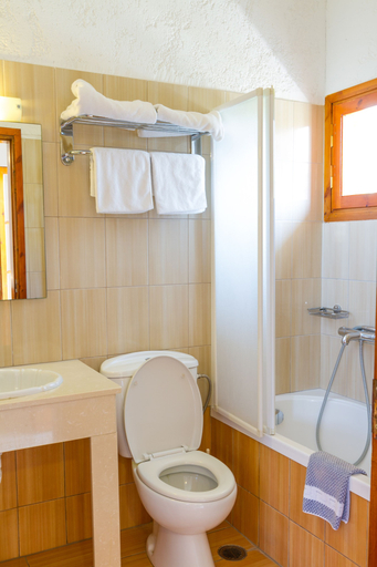 Bathroom 4, Ideal Hotel, Crete