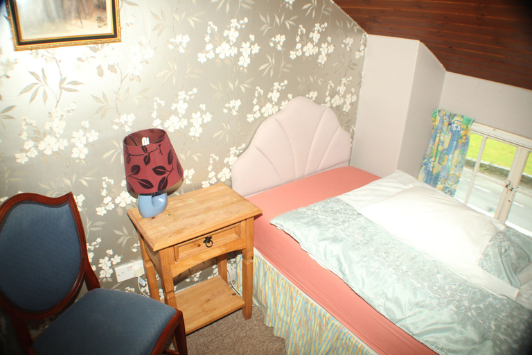 Bedroom 2, Lledr House - Hostel, Conwy