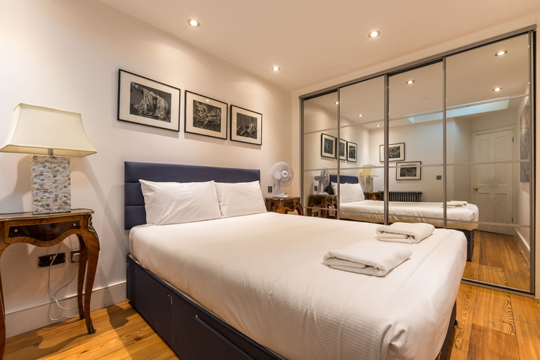 Bedroom 3, Sherlocks Hidden Home, London