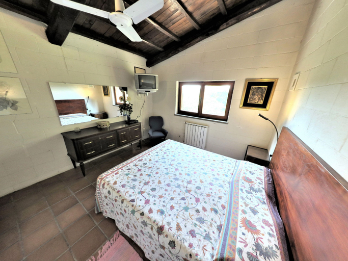 Bedroom 3, Poggiolindo B&B, Viterbo