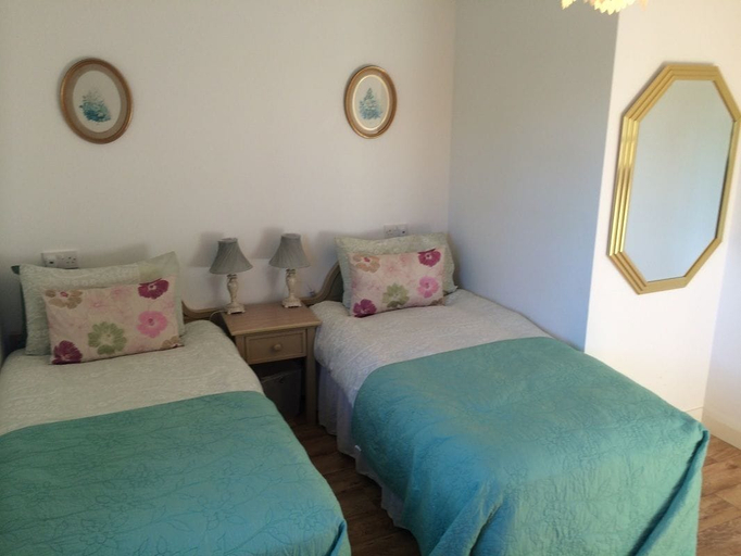 Bedroom 2, Kingsmills Cottages Cookstown, Mid Ulster