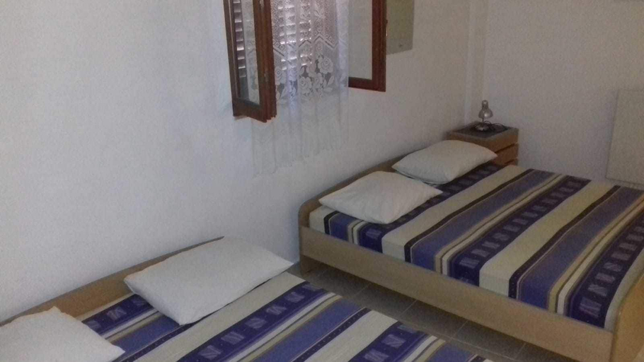 Bedroom 2, Villa Marinela, Baška Voda