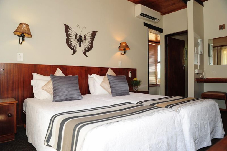 Bedroom 3, Kleinplaas, Eden
