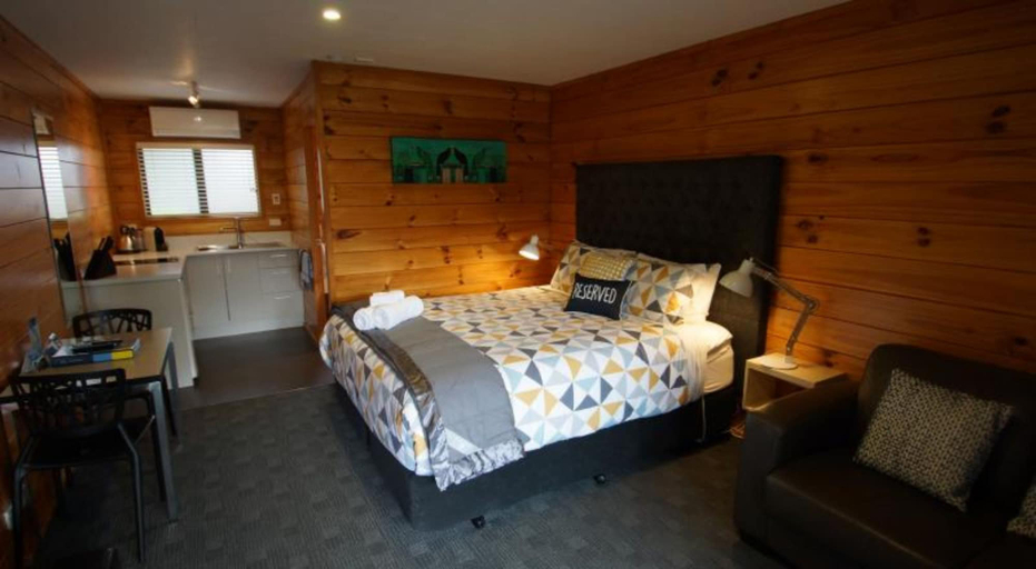 Bedroom 2, Hanmer Springs TOP 10 Holiday Park, Hurunui