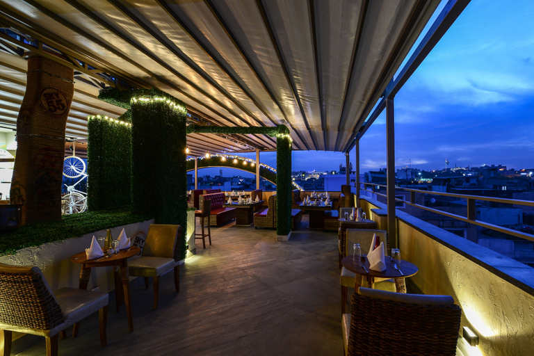 Food & Drinks 5, Hotel Atishay, Bhopal