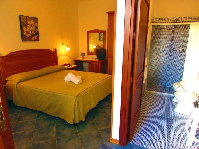 Bedroom 3, Hotel La Meridiana, Trapani