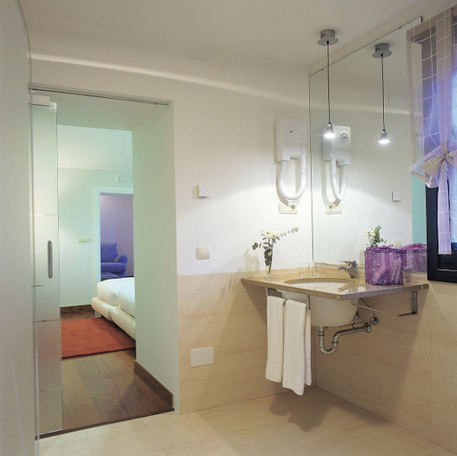 Bathroom 5, Hotel Bodega El Juncal, Málaga
