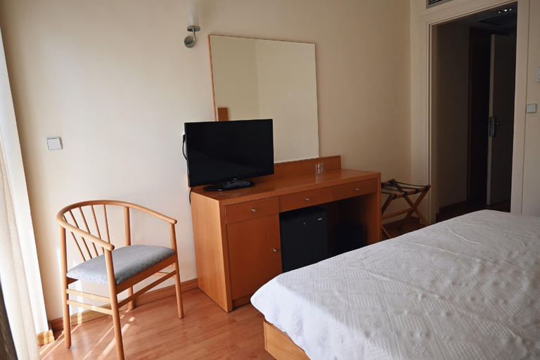 Bedroom 3, Angela Downtown Hotel, South Aegean