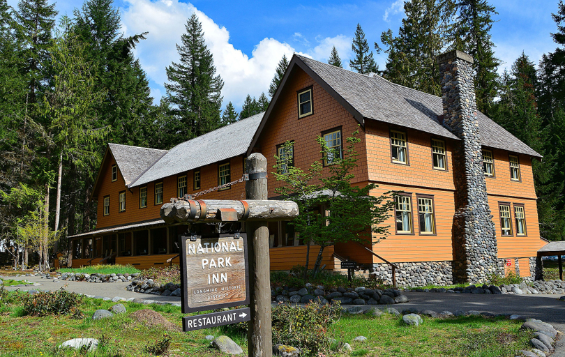 Exterior & Views 1, National Park Inn, Pierce