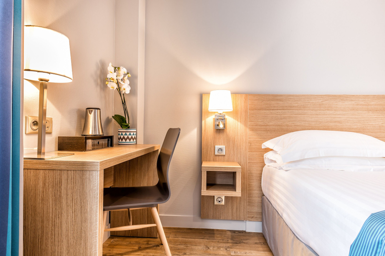 Bedroom 3, Hôtel Paris d'Issy Hôtel porte de Versailles, Hauts-de-Seine