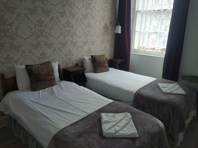 Bedroom 3, Number 52 Charlotte Street, Glasgow