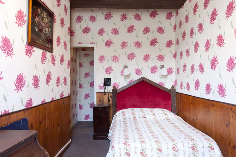 Bedroom 4, Hôtel Esmeralda, Paris
