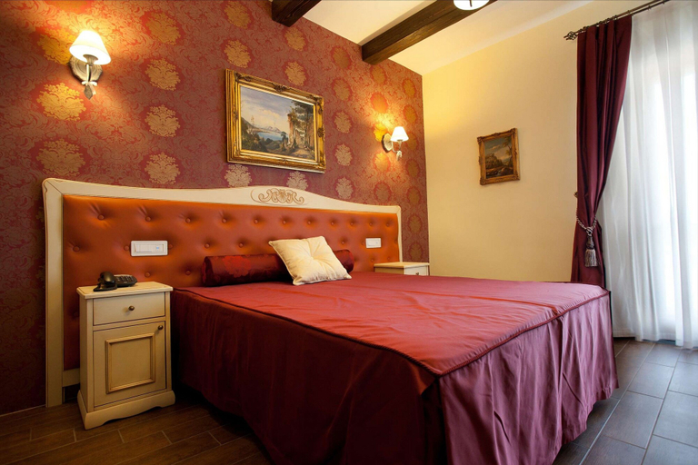 Bedroom 3, Hotel Villa Clementina, Salerno