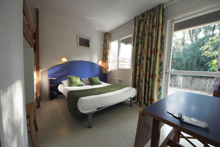 Bedroom 3, Arc en ciel Oléron, Charente-Maritime