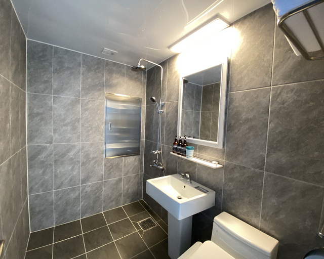 Bathroom 3, Gunsan little Prince Condo, Gunsan