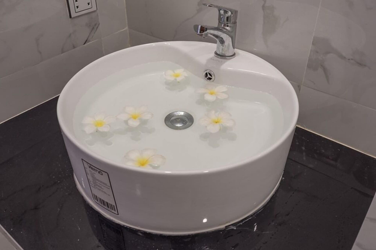 Bathroom 3, Pengthol Residence, Siem Reap