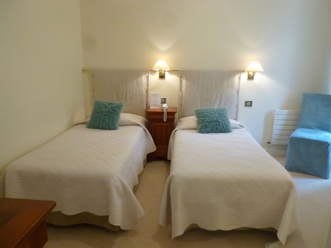 Bedroom 3, Hôtel du Rivage, Loiret