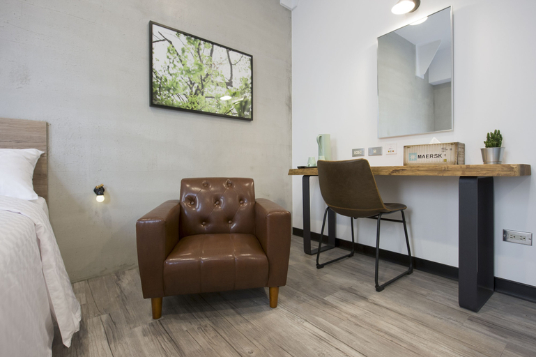 Others 5, OX Suites, Kaohsiung