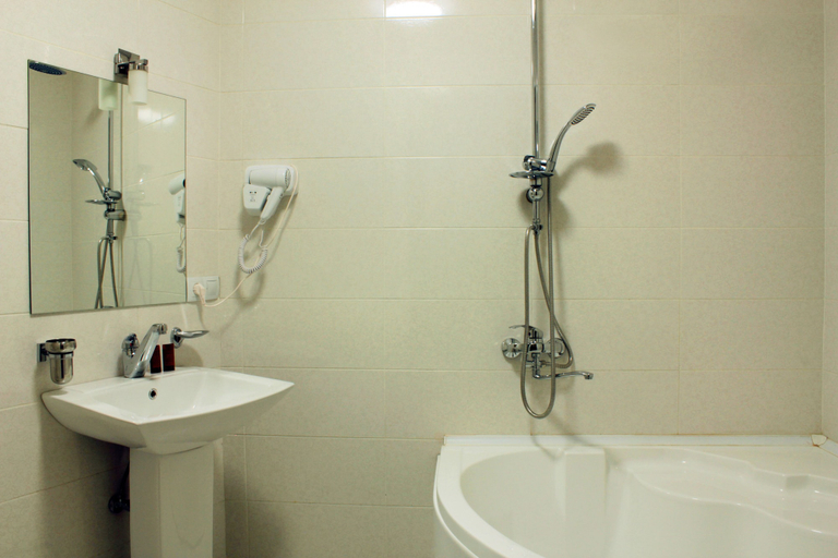 Bathroom 4, Oriental Hotel, Tbilisi