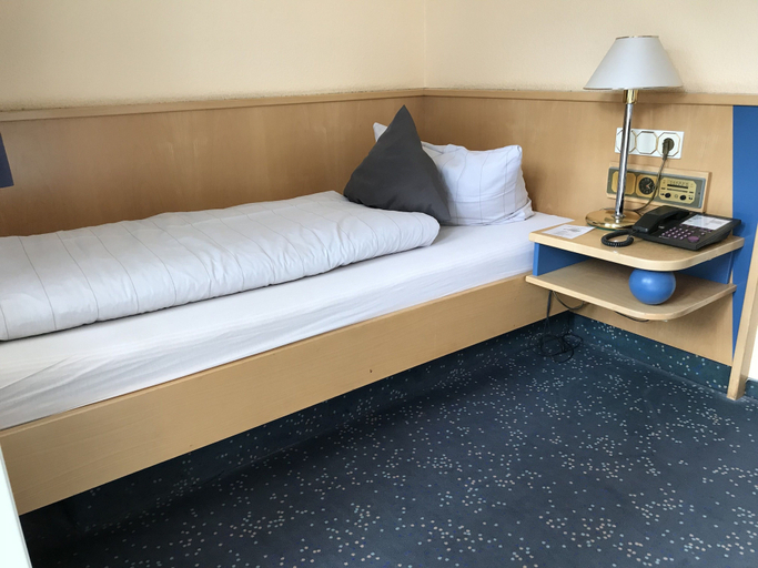 Bedroom 3, Hotel An Der Stadtmauer, Unstrut-Hainich-Kreis
