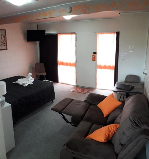 Bedroom 3, Kea Motel & Holiday Park, South Waikato