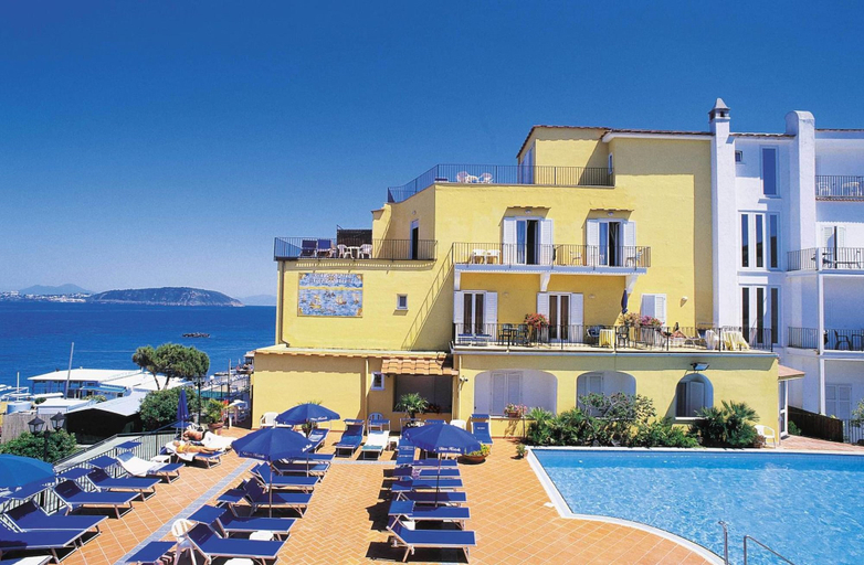Exterior & Views 2, Hotel Parco Aurora, Napoli