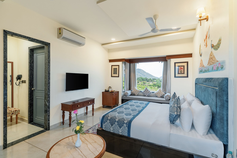 Bedroom 3, Traavista Aravali Mahal, Udaipur