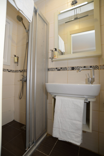 Bathroom 5, Ada Home's Hotel Taksim, Beyoğlu