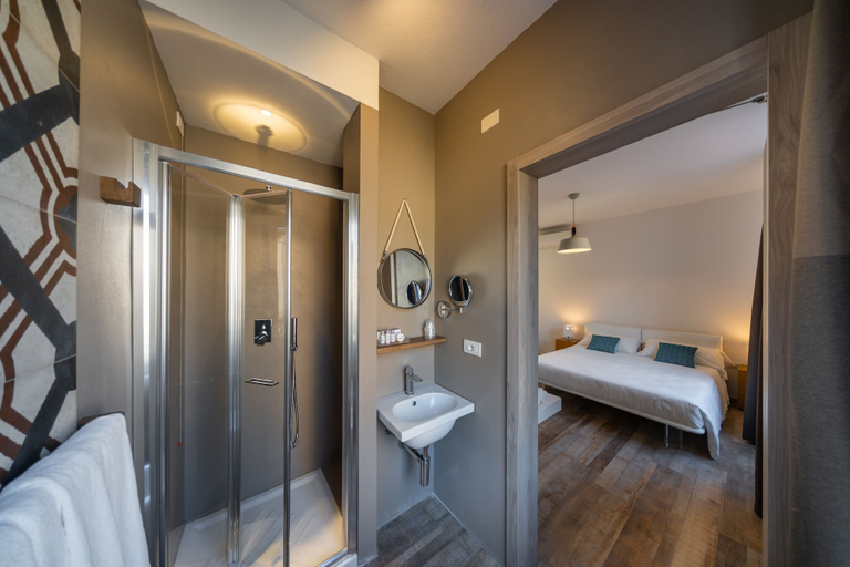 Bedroom 4, Marina Garden Hotel, Livorno
