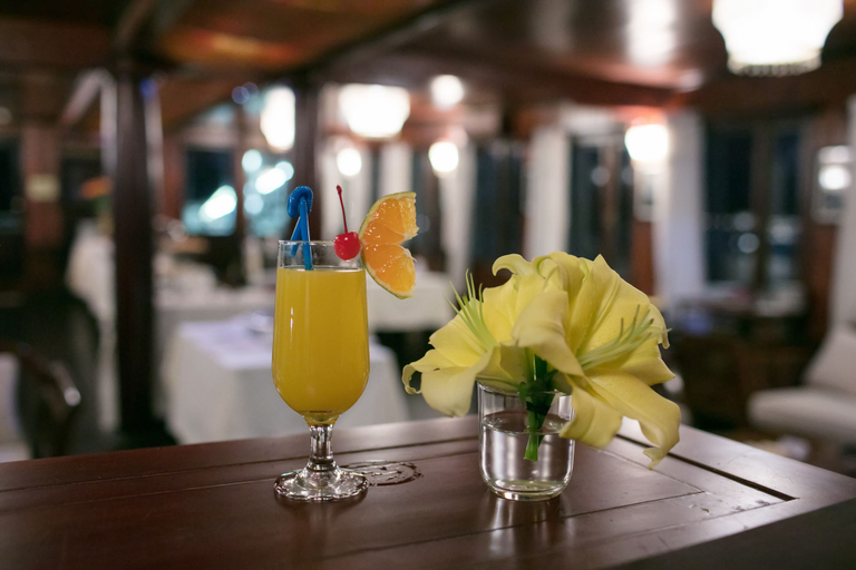 Food & Drinks 3, Garden Bay Legend Cruise, Hạ Long