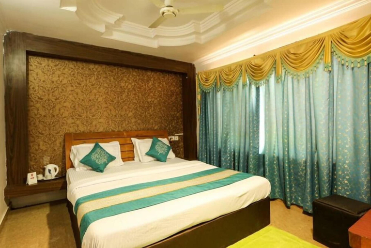 Bedroom 2, Hotel Indraprastha, Hoshangabad