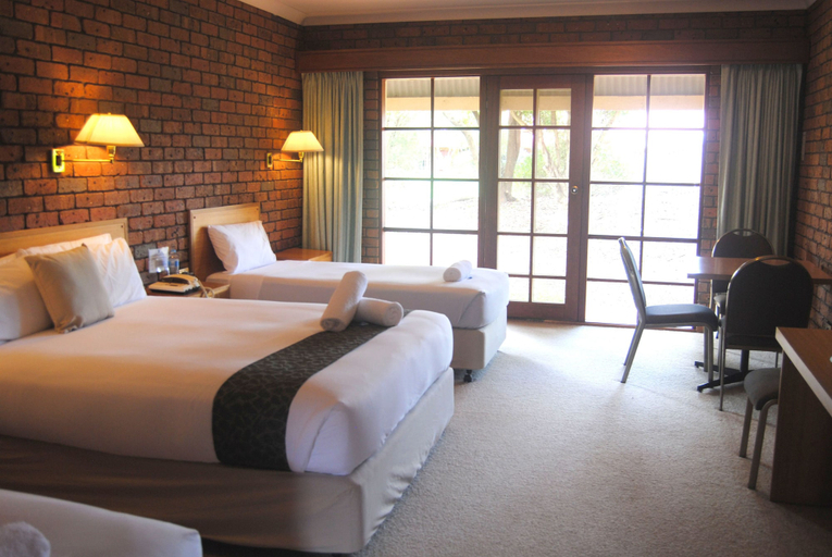 Bedroom 4, Grange Burn Motel, S. Grampians - Hamilton