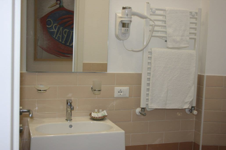 Bathroom 5, Il B&B della Mamma, Rome
