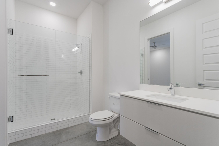Bathroom 2, Modern Loft In Wedgewood Houston/Downtown, Davidson