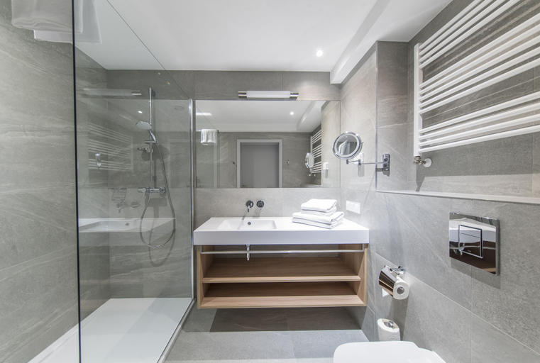 Bathroom 5, Baltivia Sea Resort, Koszalin
