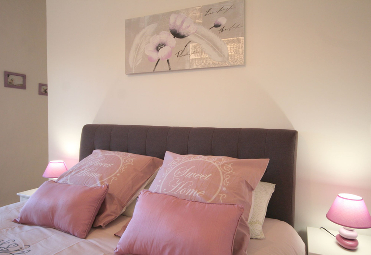 Bedroom 2, Le Clos de Chaussy, Val-d'Oise