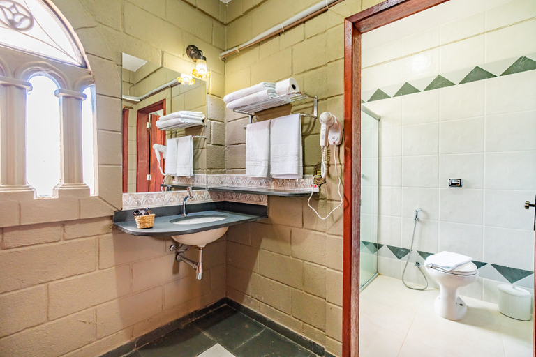 Bathroom 4, Pousada Camelot, Alto Paraíso de Goiás